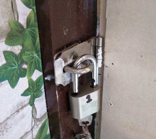 padlock 1 room